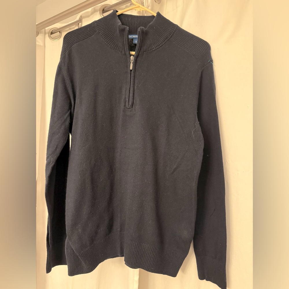Men’s Navy Blue Port‎ Authority top. Size Smalll.